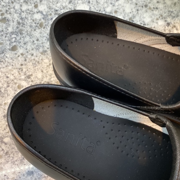 Sanita black non slip clogs New w/o box size EU 44 US Mens size 11 maybe? - Picture 3 of 6